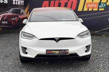 Позашляховик / Кросовер Tesla Model X 2019 в Стрию фото 2 Позашляховик / Кросовер Tesla Model X 2019 в Стрию