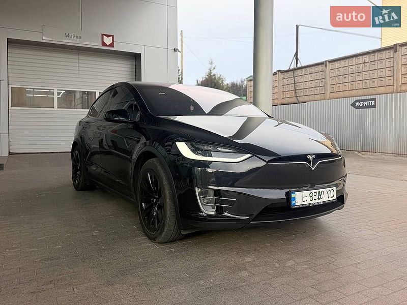 Позашляховик / Кросовер Tesla Model X 2018 в Кривому Розі фото 2 Позашляховик / Кросовер Tesla Model X 2018 в Кривому Розі