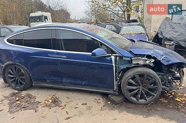 Внедорожник / Кроссовер Tesla Model X 2016 в Немирове