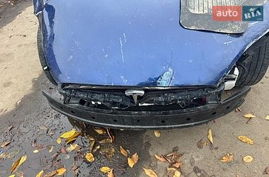 Внедорожник / Кроссовер Tesla Model X 2016 в Немирове