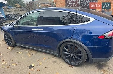 Внедорожник / Кроссовер Tesla Model X 2016 в Немирове