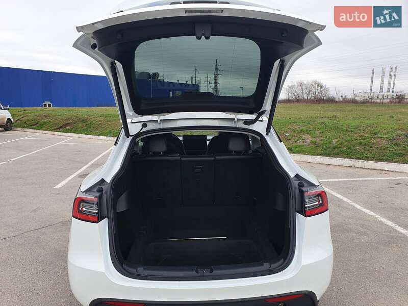 Універсал Tesla Model Y 2020 в Харкові