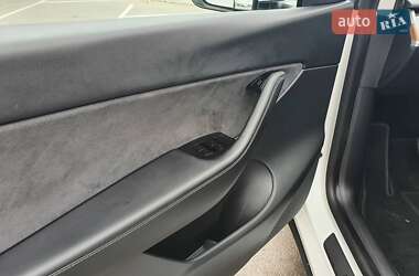 Универсал Tesla Model Y 2020 в Харькове
