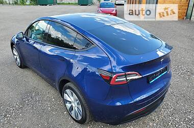 Внедорожник / Кроссовер Tesla Model Y 2020 в Киеве