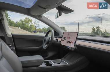 Внедорожник / Кроссовер Tesla Model Y 2021 в 