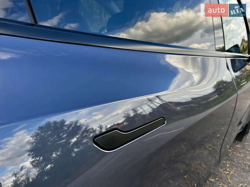 Внедорожник / Кроссовер Tesla Model Y 2022 в Херсоне