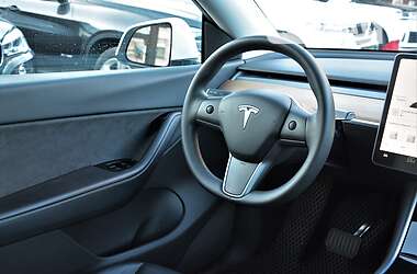 Хетчбек Tesla Model Y 2020 в Києві
