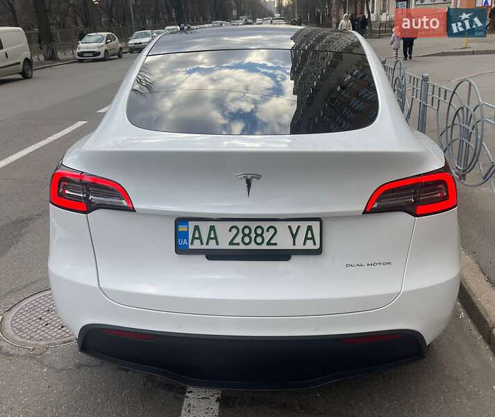 Внедорожник / Кроссовер Tesla Model Y 2021 в Киеве фото 8 Внедорожник / Кроссовер Tesla Model Y 2021 в Киеве