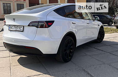 Внедорожник / Кроссовер Tesla Model Y 2021 в Львове