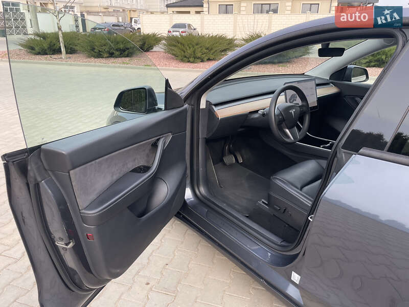 Внедорожник / Кроссовер Tesla Model Y 2020 в Одессе фото 43 Внедорожник / Кроссовер Tesla Model Y 2020 в Одессе