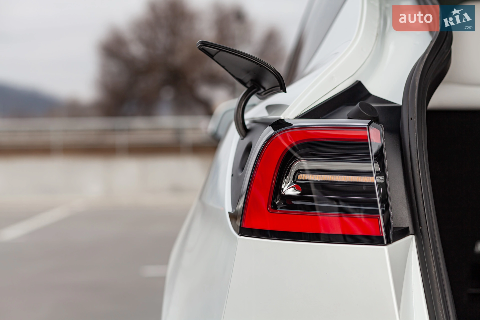 2020 Tesla Model Y - мініатюра 13