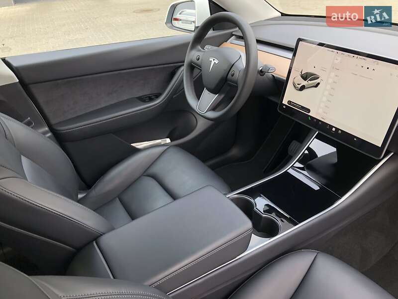 Внедорожник / Кроссовер Tesla Model Y 2020 в Белой Церкви