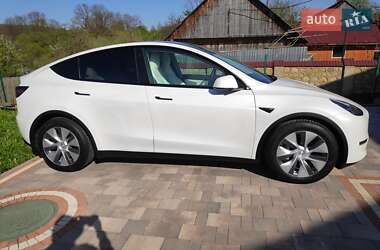Внедорожник / Кроссовер Tesla Model Y 2020 в 