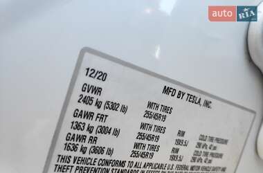 Внедорожник / Кроссовер Tesla Model Y 2020 в 