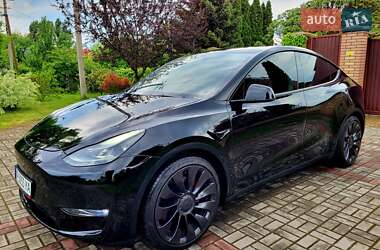 Внедорожник / Кроссовер Tesla Model Y 2021 в 