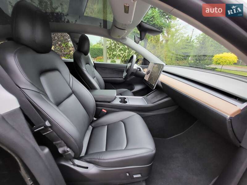 Внедорожник / Кроссовер Tesla Model Y 2021 в Запорожье фото 11 Внедорожник / Кроссовер Tesla Model Y 2021 в Запорожье