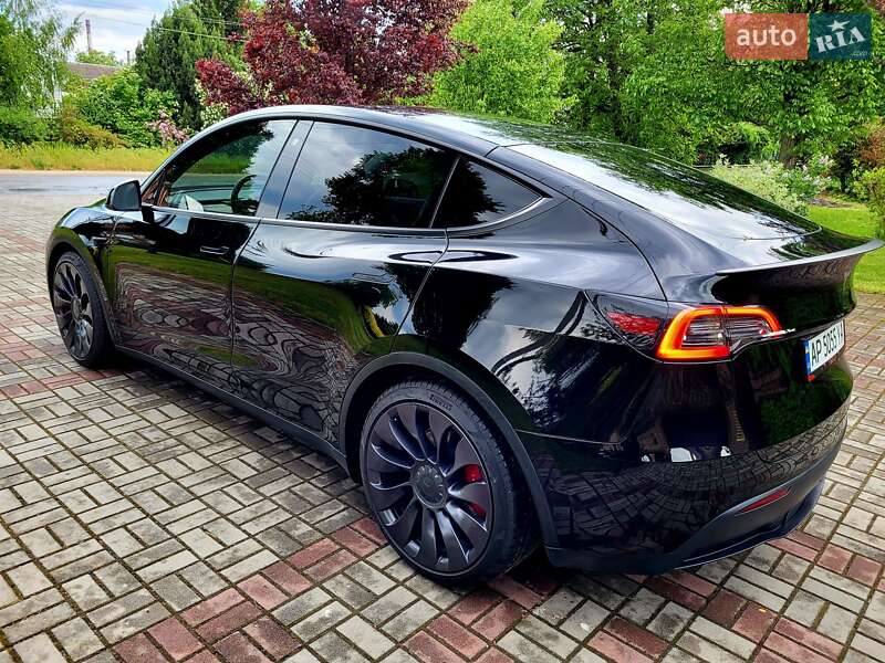 Внедорожник / Кроссовер Tesla Model Y 2021 в Запорожье фото 17 Внедорожник / Кроссовер Tesla Model Y 2021 в Запорожье