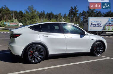 Позашляховик / Кросовер Tesla Model Y 2020 в Києві