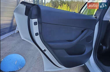 Позашляховик / Кросовер Tesla Model Y 2020 в Києві