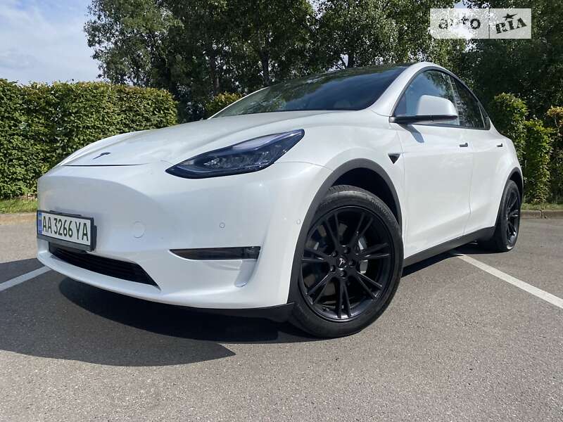 Позашляховик / Кросовер Tesla Model Y 2021 в Києві фото 49 Позашляховик / Кросовер Tesla Model Y 2021 в Києві