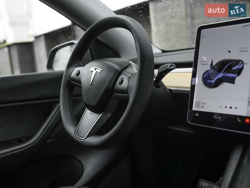 Позашляховик / Кросовер Tesla Model Y 2021 в Івано-Франківську