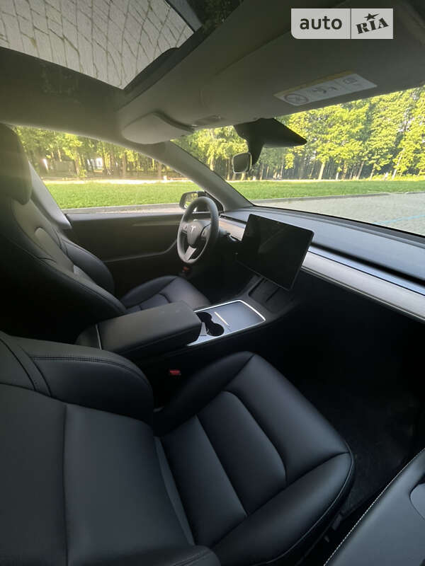 Внедорожник / Кроссовер Tesla Model Y 2022 в Львове фото 8 Внедорожник / Кроссовер Tesla Model Y 2022 в Львове