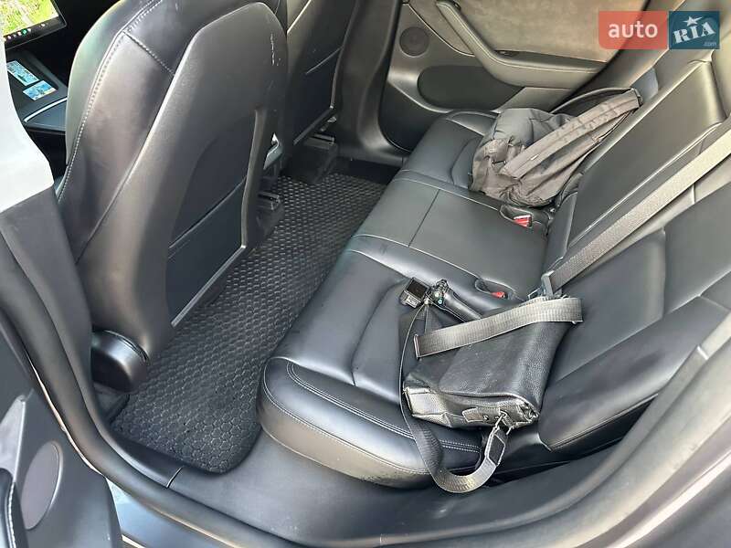 Внедорожник / Кроссовер Tesla Model Y 2021 в Каменском