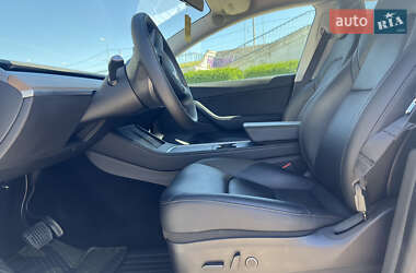 Позашляховик / Кросовер Tesla Model Y 2021 в Львові