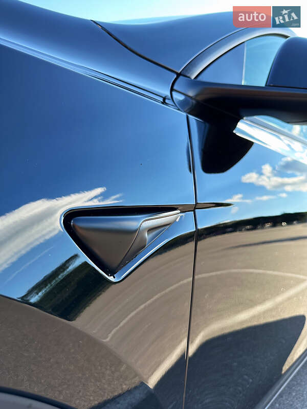 Внедорожник / Кроссовер Tesla Model Y 2021 в Киеве фото 6 Внедорожник / Кроссовер Tesla Model Y 2021 в Киеве