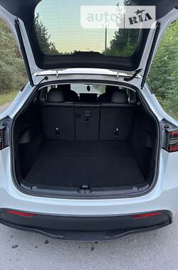 Внедорожник / Кроссовер Tesla Model Y 2022 в 