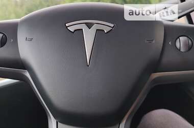 Позашляховик / Кросовер Tesla Model Y 2021 в Рівному