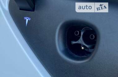 Внедорожник / Кроссовер Tesla Model Y 2022 в Одессе