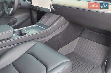 Позашляховик / Кросовер Tesla Model Y 2021 в Дніпрі