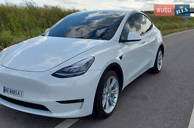 Позашляховик / Кросовер Tesla Model Y 2021 в Дніпрі