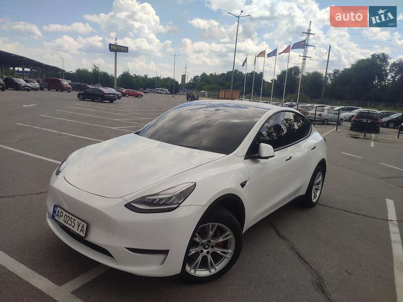 Позашляховик / Кросовер Tesla Model Y 2020 в Запоріжжі
