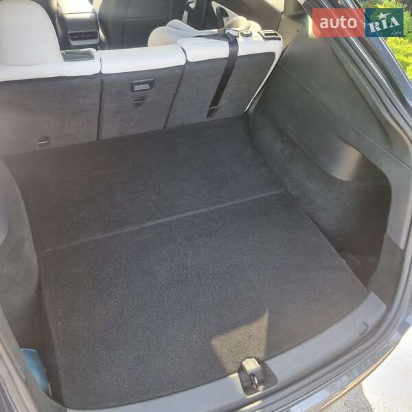 Внедорожник / Кроссовер Tesla Model Y 2020 в Тернополе