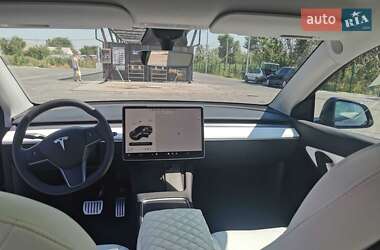 Внедорожник / Кроссовер Tesla Model Y 2022 в Днепре
