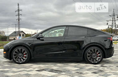 Внедорожник / Кроссовер Tesla Model Y 2022 в 