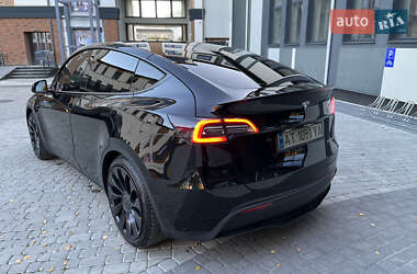 Внедорожник / Кроссовер Tesla Model Y 2022 в 