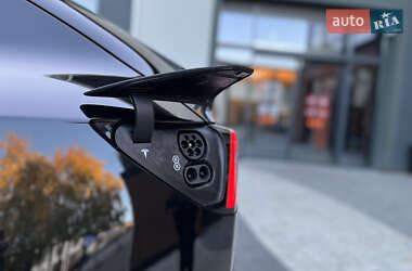 Внедорожник / Кроссовер Tesla Model Y 2022 в 