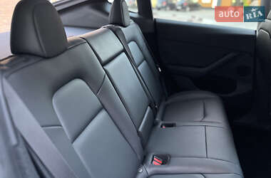 Внедорожник / Кроссовер Tesla Model Y 2022 в 