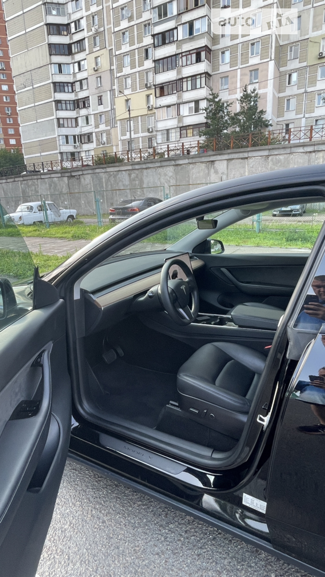 2020 Tesla Model Y - мініатюра 10