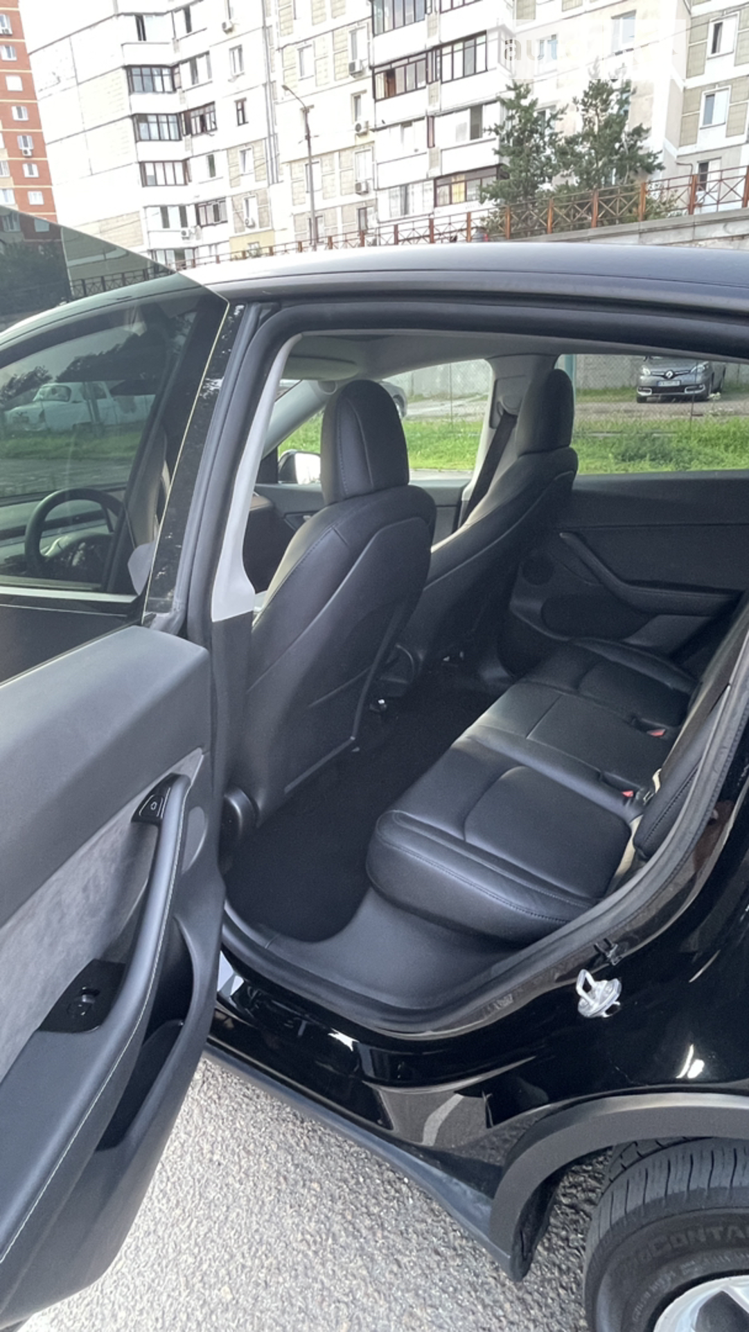 2020 Tesla Model Y - мініатюра 13