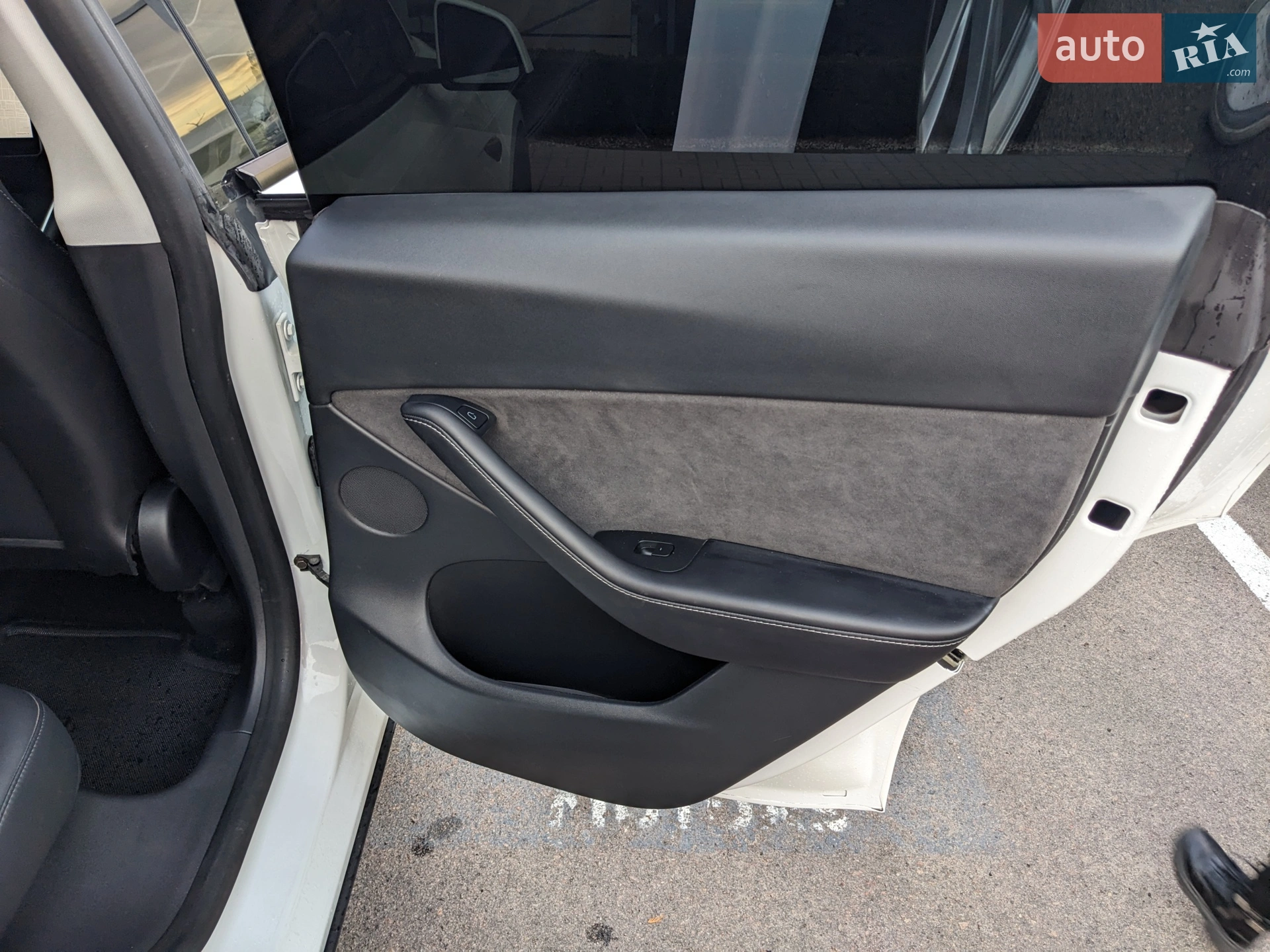 2021 Tesla Model Y - мініатюра 17