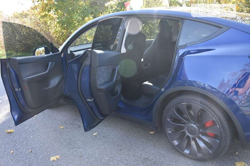 Внедорожник / Кроссовер Tesla Model Y 2021 в Львове фото 26 Внедорожник / Кроссовер Tesla Model Y 2021 в Львове