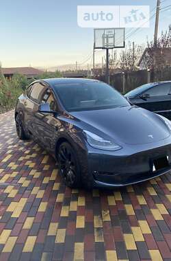 Позашляховик / Кросовер Tesla Model Y 2022 в Дніпрі