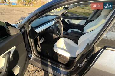 Внедорожник / Кроссовер Tesla Model Y 2022 в 
