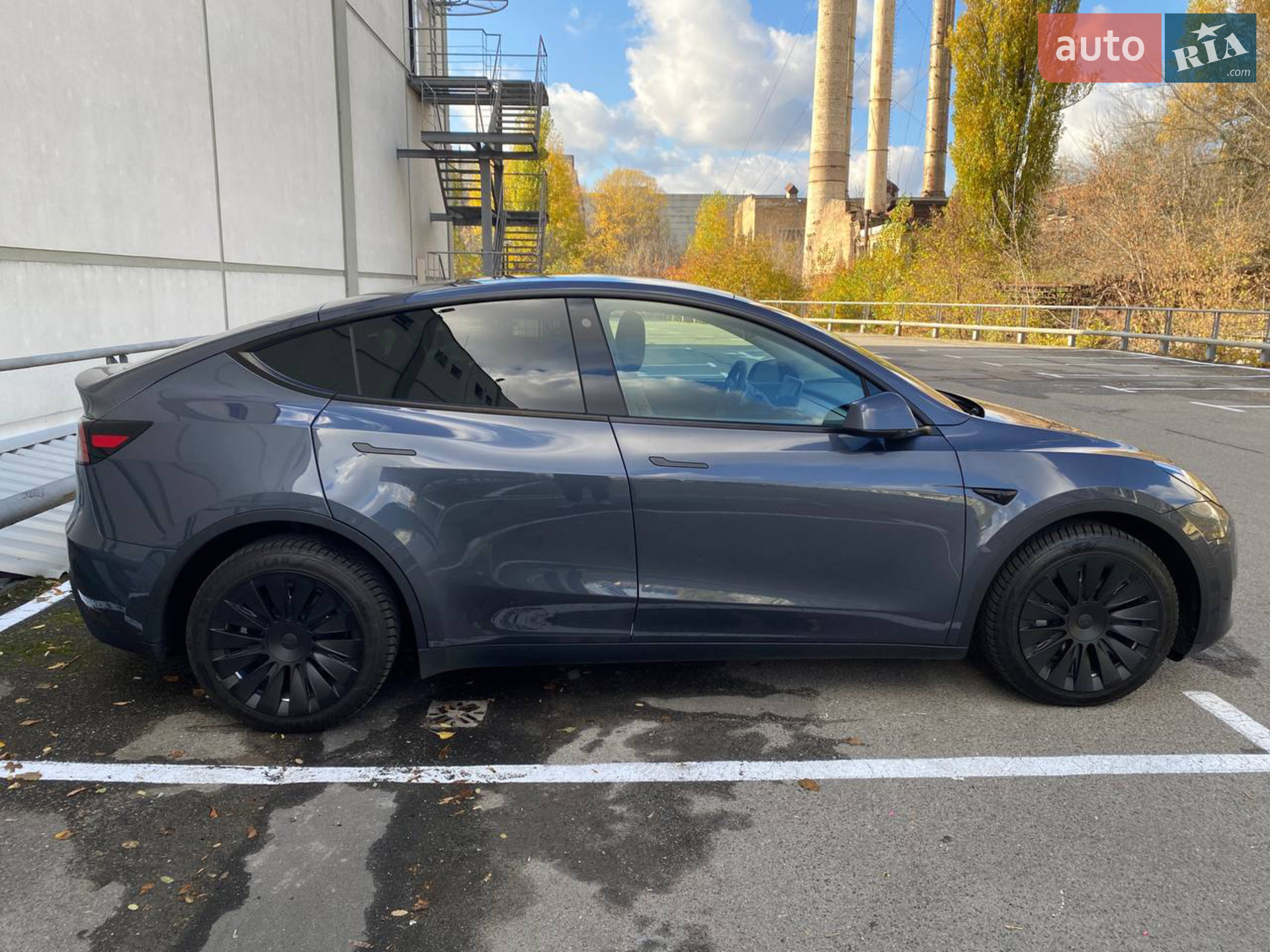 2022 Tesla Model Y - мініатюра 5
