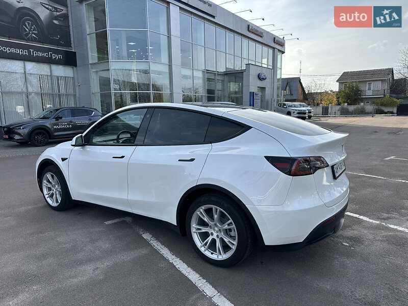 Внедорожник / Кроссовер Tesla Model Y 2022 в Житомире