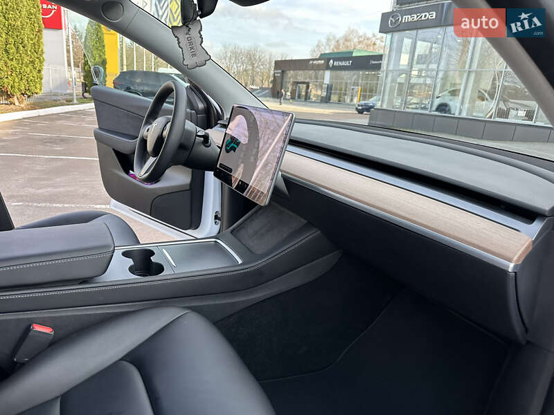 Позашляховик / Кросовер Tesla Model Y 2022 в Житомирі